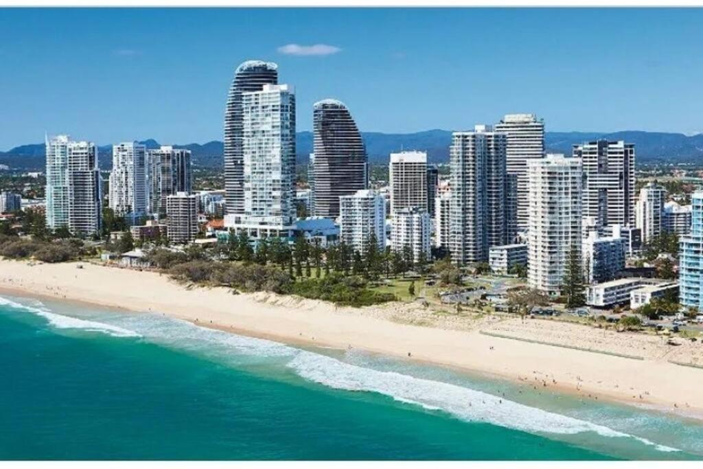 Broadbeach Victoria Square Голд-Кост Екстер'єр фото